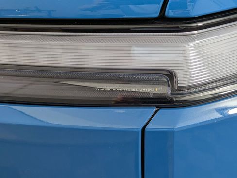Used 2026 Rivian R1S Adventure AWD/4WD image 11