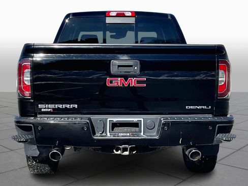 Used 2017 GMC Sierra 1500 Denali image 5