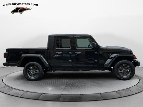 New 2026 Jeep Gladiator Sport image 2