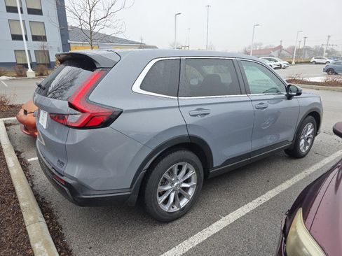 Certified 2023 Honda CR-V EX image 5