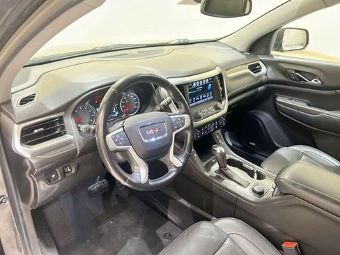 Used 2018 GMC Acadia SLT FWD image 9