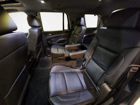 Used 2019 Chevrolet Tahoe LT w/ Luxury Package image 24
