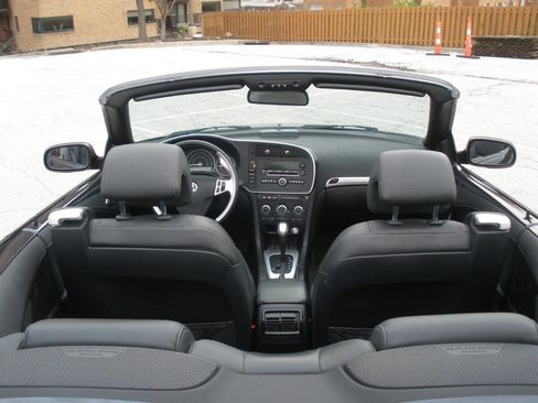 Used 2008 Saab 9-3 Aero w/ Cold Weather Package image 7