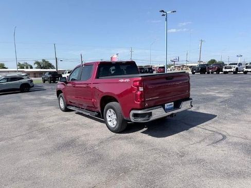 Used 2023 Chevrolet Silverado 1500 LT AWD/4WD image 3