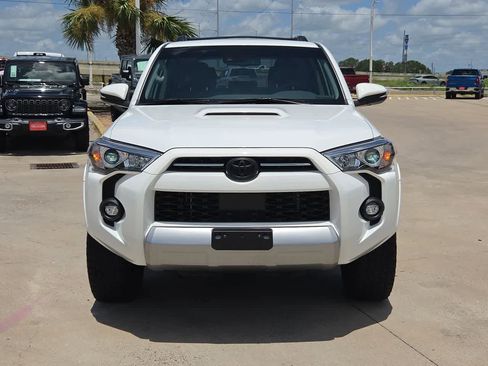 Used 2024 Toyota 4Runner TRD Off-Road Premium w/ Moonroof Package AWD/4WD image 14