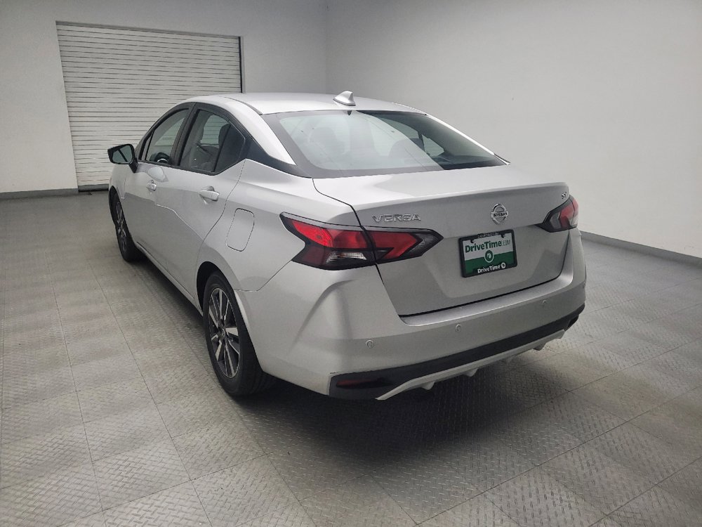 Used 2021 Nissan Versa SV FWD image 5