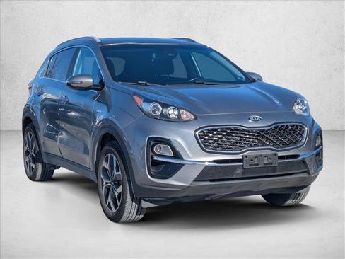 Used 2021 Kia Sportage EX image 3