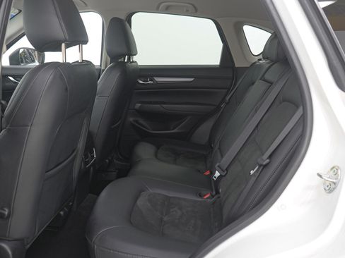 Used 2020 MAZDA CX-5 Touring image 13