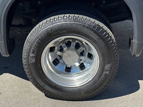 Used 2025 GMC Sierra 3500 Denali AWD/4WD image 45