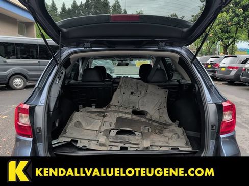 Used 2017 Subaru Outback 2.5i Limited AWD/4WD image 16