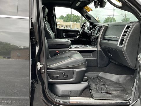 Used 2018 RAM 3500 Laramie Longhorn AWD/4WD image 32