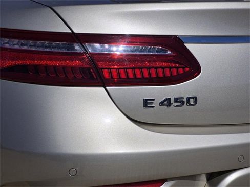 Used 2019 Mercedes-Benz E 450 Cabriolet image 10