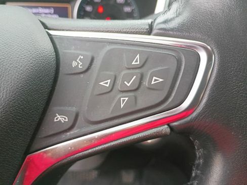 Used 2020 Chevrolet Equinox LT w/ Sport Edition image 22