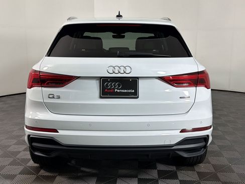 Used 2023 Audi Q3 2.0T Premium w/ Convenience Package AWD/4WD image 7