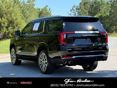Used 2025 GMC Yukon Denali AWD/4WD image 9
