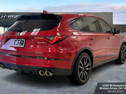 Used 2023 Acura MDX Type S image 10