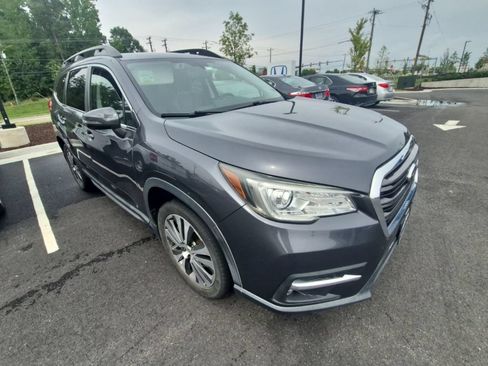 Used 2019 Subaru Ascent Limited AWD/4WD image 3