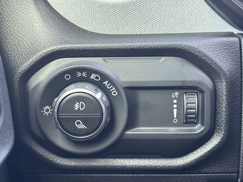 New 2025 Jeep Gladiator Willys image 25