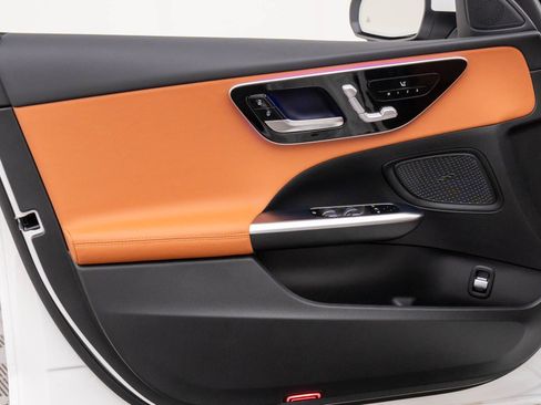 New 2026 Mercedes-Benz C 300 4MATIC Sedan image 10