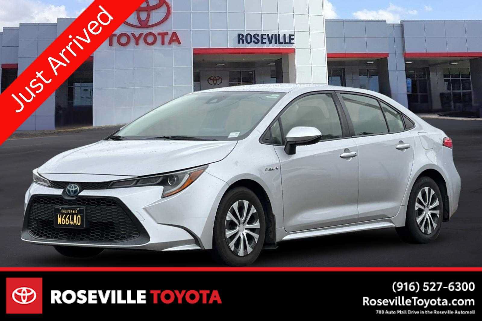 Used 2020 Toyota Corolla LE FWD image 1