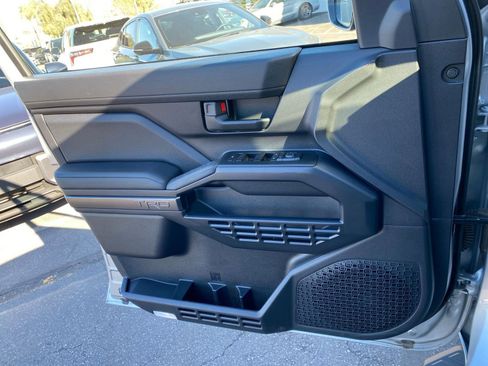 Used 2025 Toyota 4Runner SR5 image 20