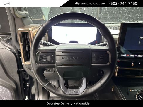 Used 2024 GMC Hummer EV 3X image 26