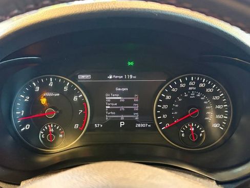 Used 2021 Kia Stinger GT2 image 29