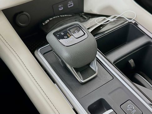 New 2025 Nissan Pathfinder SV w/ Cargo Package image 22