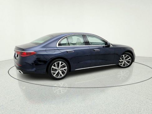 Used 2026 Mercedes-Benz E 350 Sedan image 8