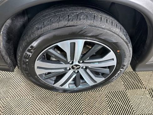 Used 2025 Mitsubishi Outlander Sport ES AWD/4WD image 9