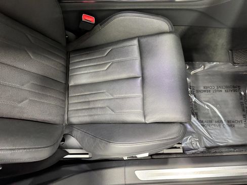 Used 2019 Audi A8 L 3.0T image 19