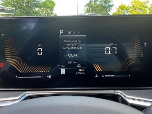 Used 2025 Kia Sorento S w/ Panoramic Sunroof Package FWD image 13