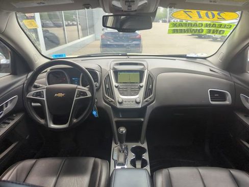 Used 2017 Chevrolet Equinox Premier w/ Enhanced Convenience Package AWD/4WD image 19