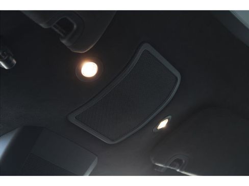 Used 2015 Tesla Model S 85D image 24