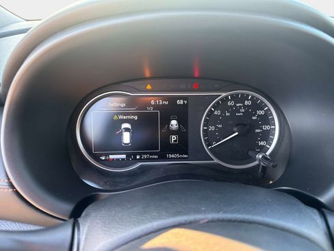 Used 2020 Nissan Kicks SR w/ Exterior Package image 24