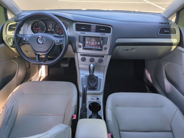 Used 2015 Volkswagen Golf TDI S FWD image 16