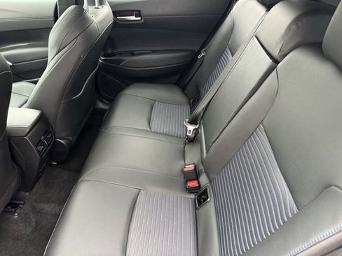 Certified 2025 Toyota Corolla Cross AWD Hybrid w/ Convenience Package image 7