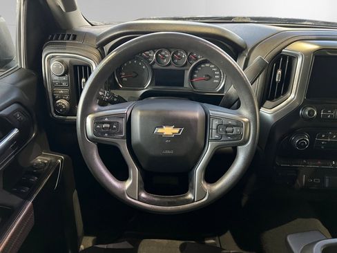 Used 2019 Chevrolet Silverado 1500 LT image 25
