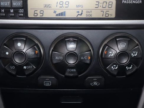 Used 2004 Toyota 4Runner Sport AWD/4WD image 27