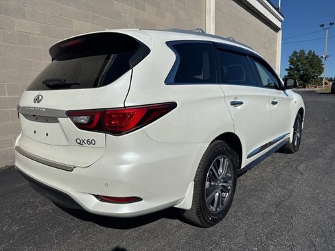 Used 2019 INFINITI QX60 Luxe w/ Essential Package image 4