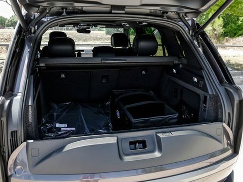 New 2026 Land Rover Range Rover SE AWD/4WD image 68