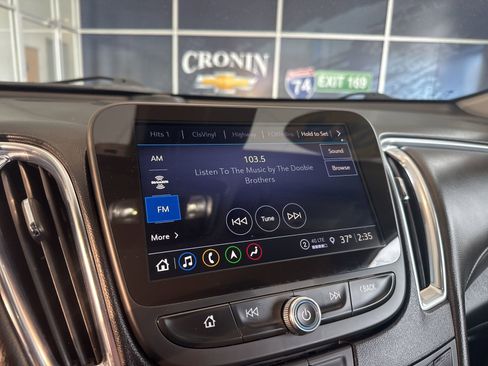 Used 2024 Chevrolet Malibu LT image 32