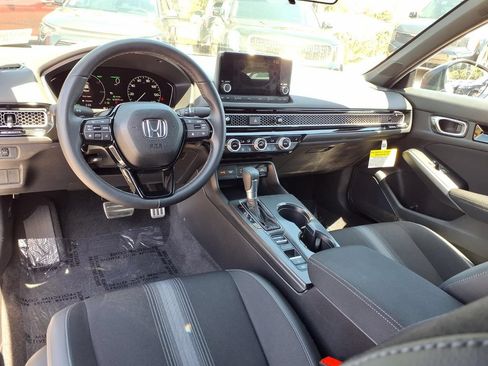 Used 2025 Honda Civic Sport image 11