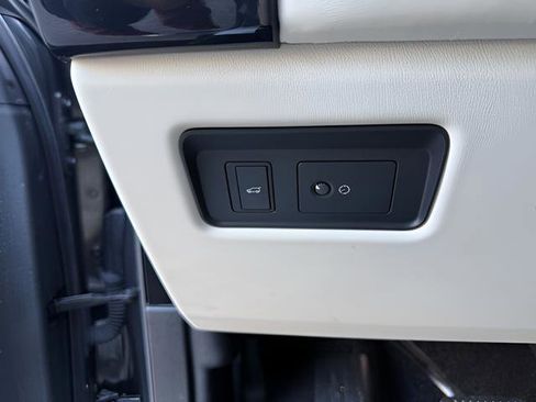 Used 2019 Land Rover Range Rover Supercharged image 20