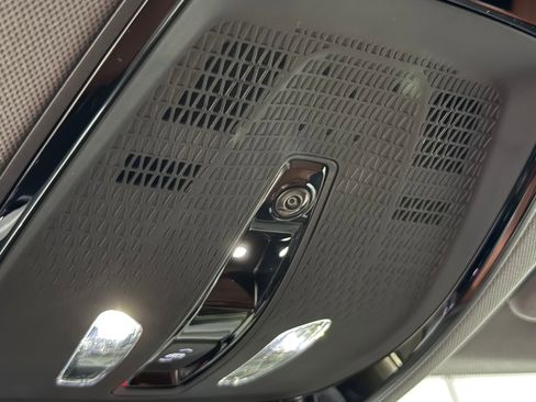 New 2026 Cadillac Optiq Luxury 2 image 37