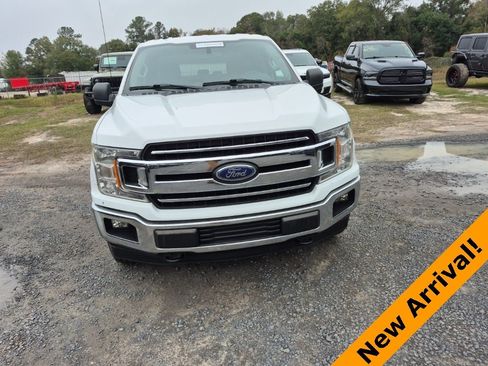 Used 2019 Ford F150 XLT w/ Trailer Tow Package image 9