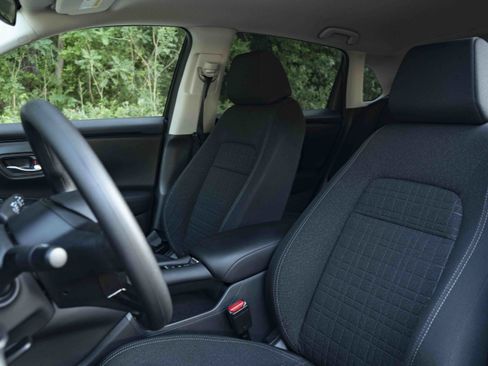 Used 2026 Honda HR-V LX image 17