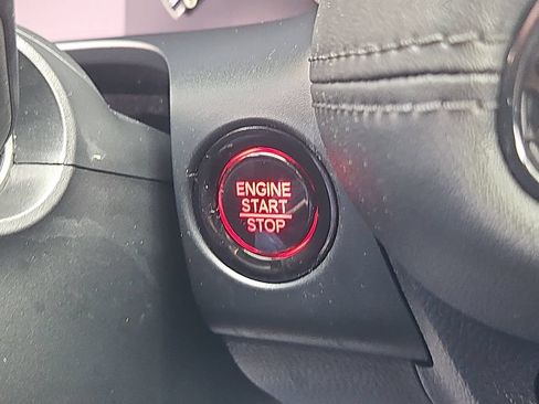 Used 2024 Honda HR-V LX image 18