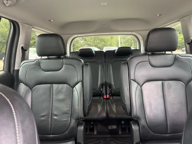 Used 2022 Jeep Grand Cherokee L Limited RWD image 27