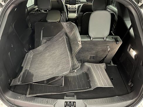Used 2023 Ford Explorer Timberline image 13